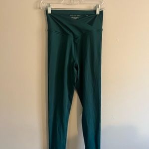 aerie crossover leggings NEVER WORN